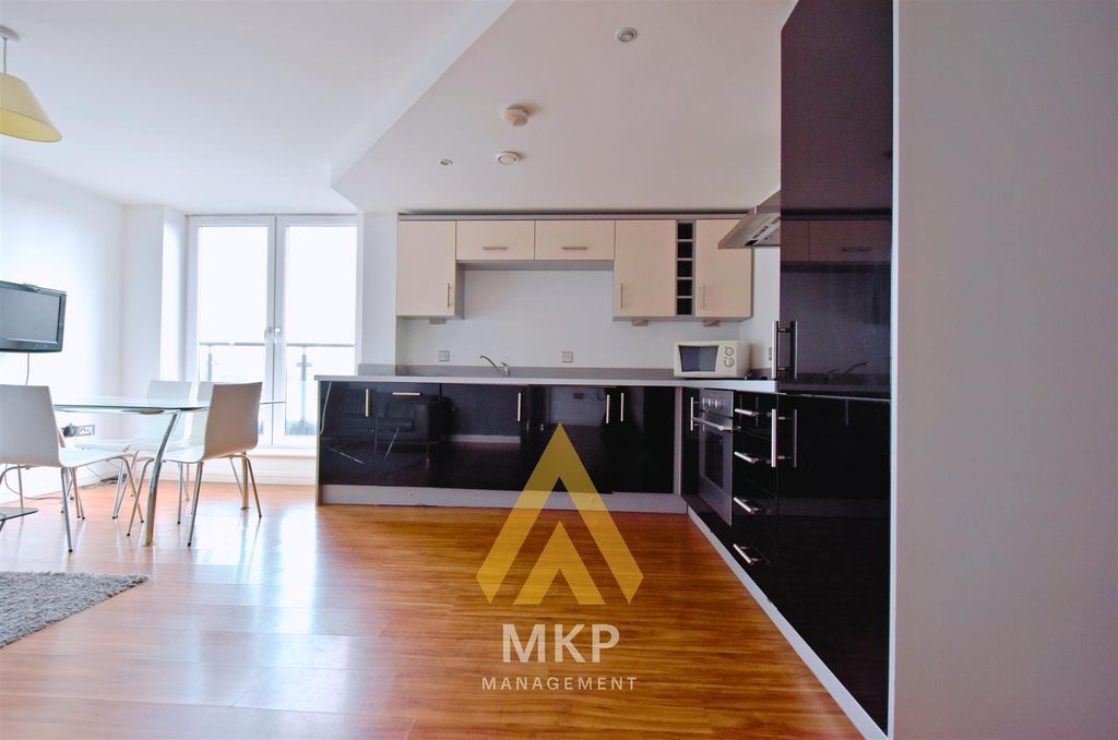 Property photo 2 of 10 2.Png