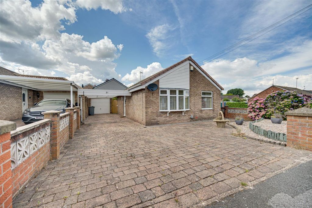 Property photo 1 of 21 Dsc_2611-Dsc_2615.Jpg