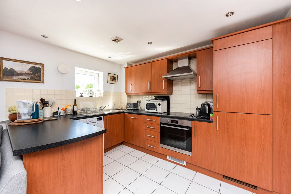 Property photo 2 of 11 Pbox-Img.Jpg