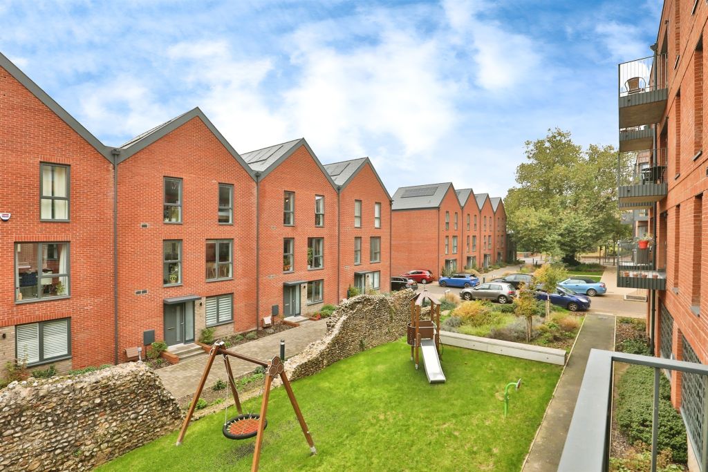 Property photo 3 of 5 Image