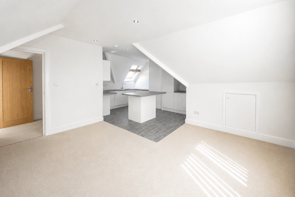 Property photo 2 of 9 Gallery