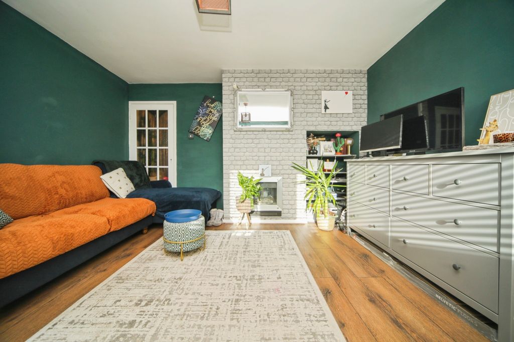 Property photo 2 of 20 9T5A7952