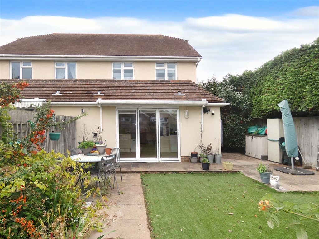 Property photo 2 of 17 P1070125.Jpg