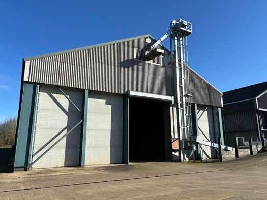 Property photo 2 of 5 Photo 3