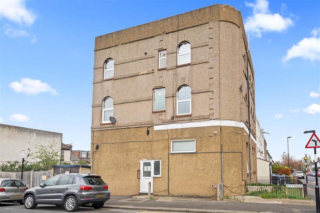 Property photo 1 of 6 Dsc06842.Jpg