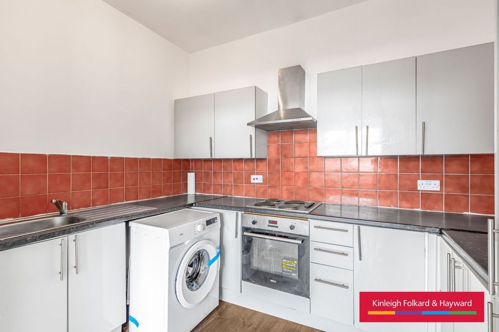 Property photo 2 of 6 Picture No. 03