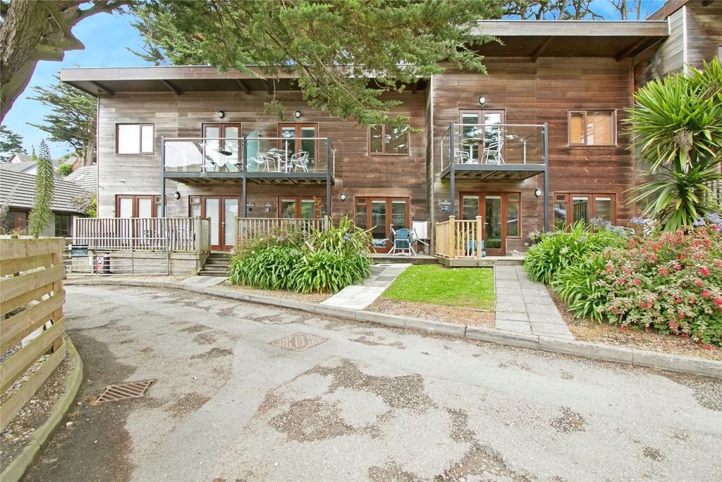 Property photo 1 of 26 Picture No. 23