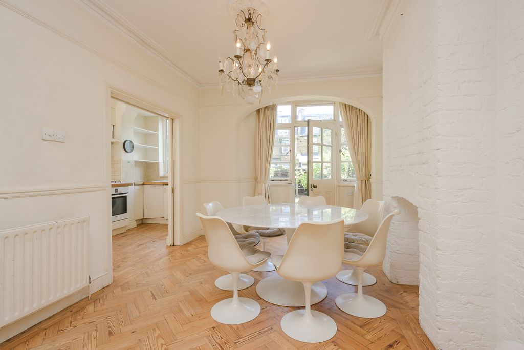 Property photo 3 of 19 Picture No. 08