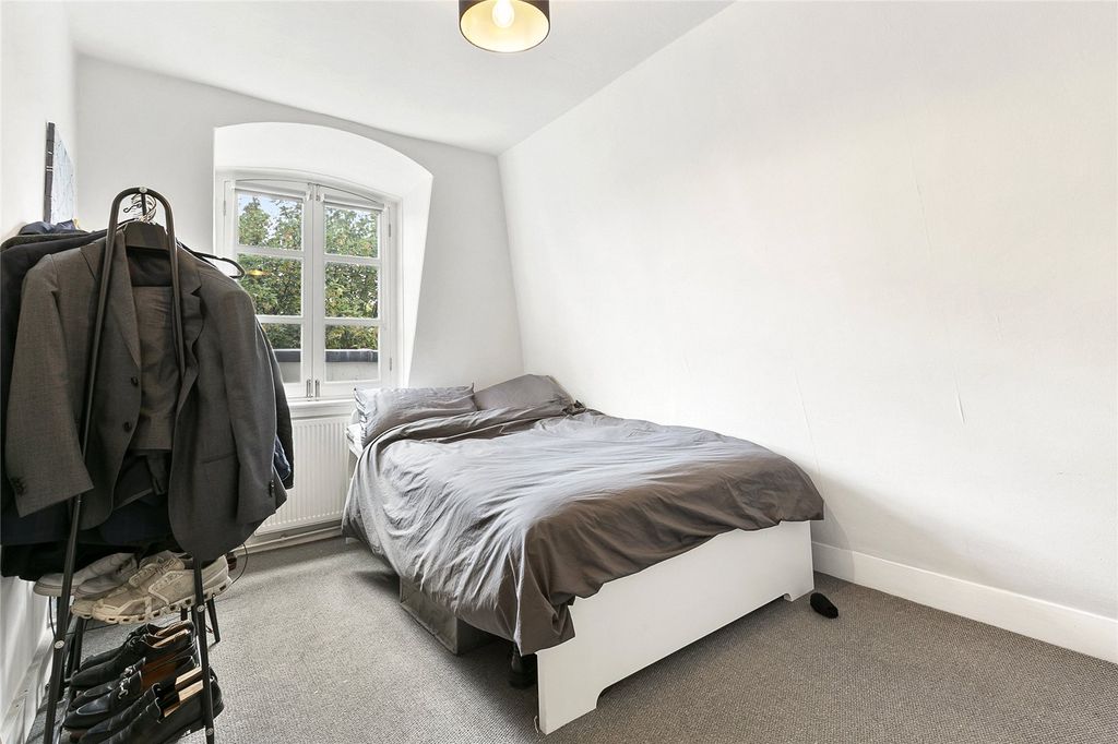 Property photo 3 of 8 Picture No. 05