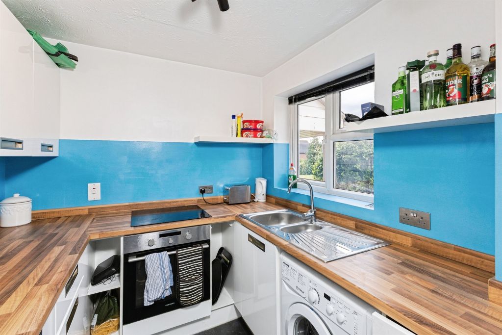 Property photo 2 of 15