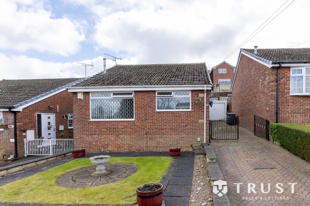 Property photo 1 of 28