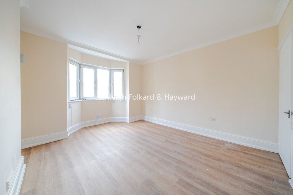 Property photo 1 of 9 Picture No. 09