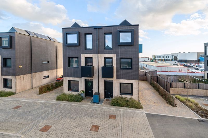 Property photo 1 of 15 Photo 1