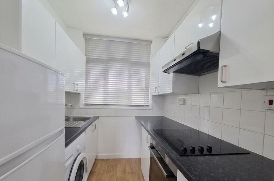 Property photo 1 of 5