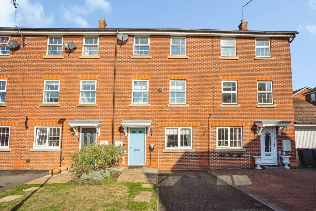 Property photo 1 of 20 Pbox-Img.Jpg