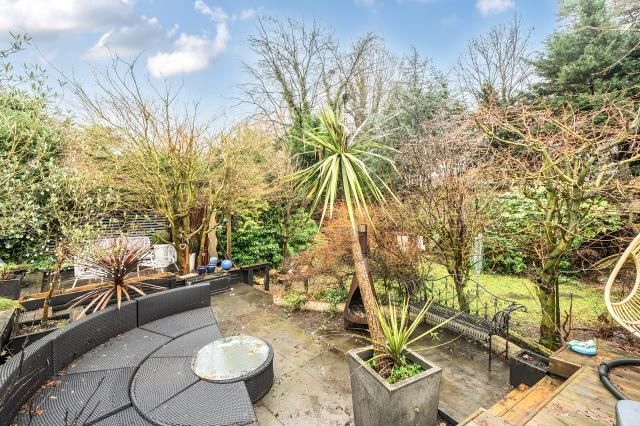 Additional image 27 of 5 bed detached bungalow for saleLightwater, Surrey GU18