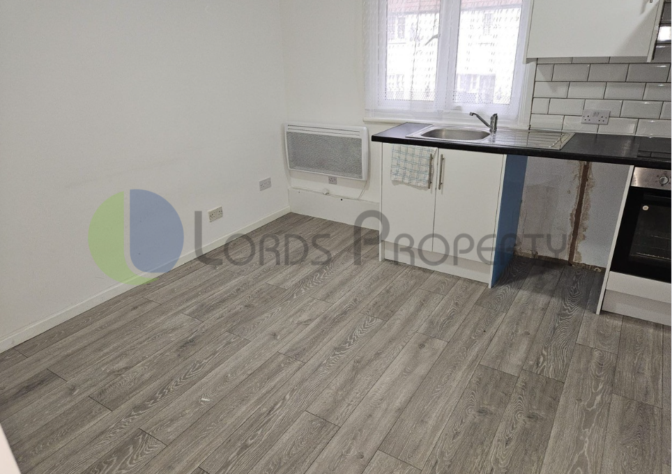 Property photo 2 of 5