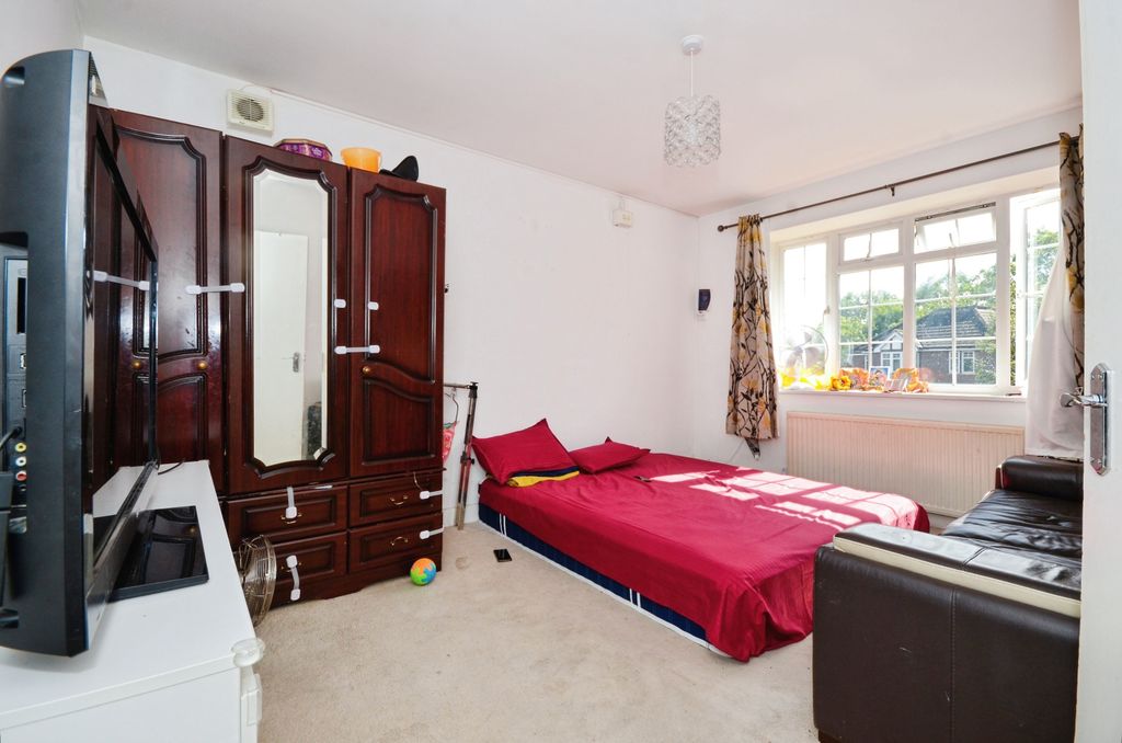 Property photo 3 of 16 Reception Room