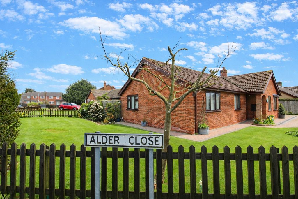 Property photo 1 of 26