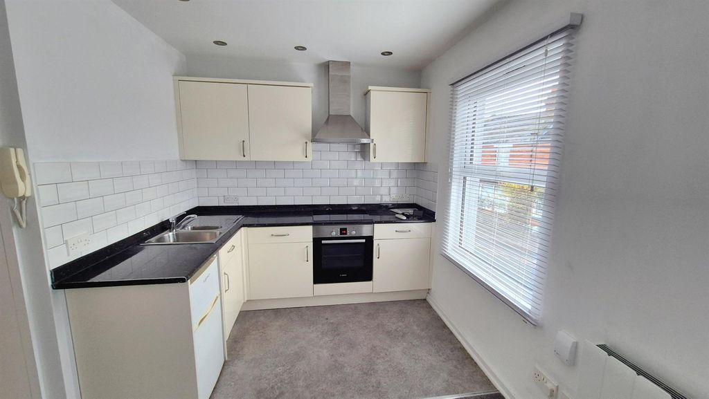 Property photo 1 of 4 Polish_20260116_161740934.Jpg