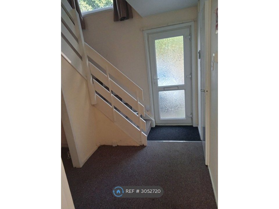 Property photo 3 of 12 Downstairs