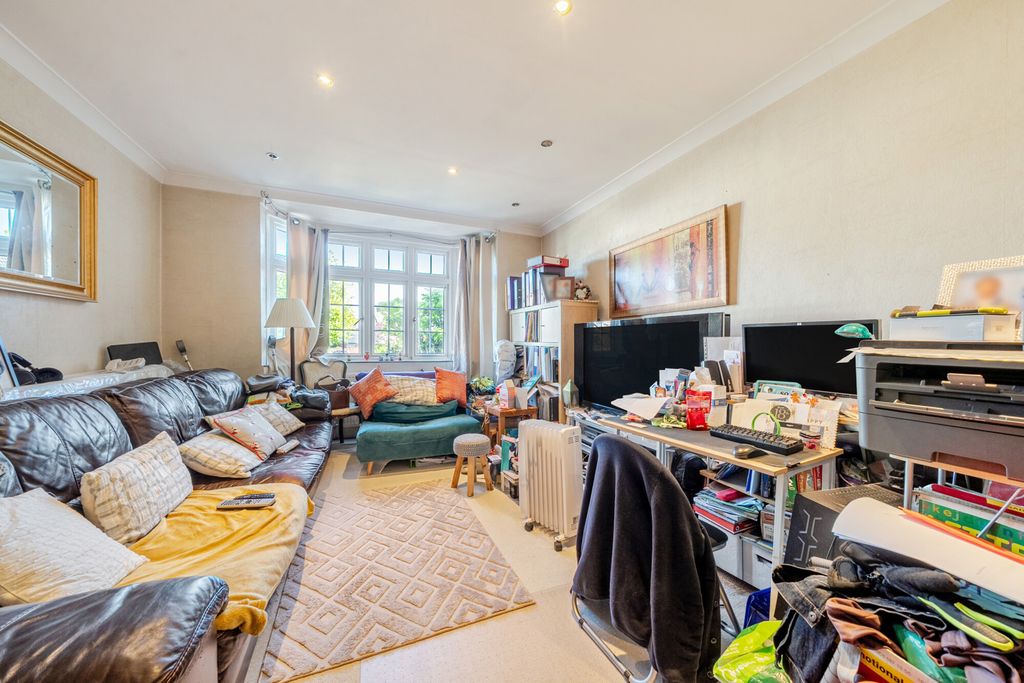 Property photo 2 of 11 1451286-8-69F386E...