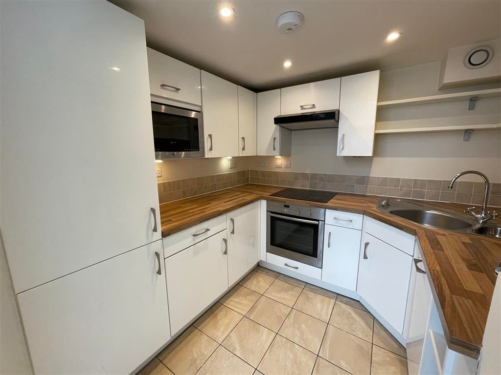 Property photo 1 of 5 Kitchen