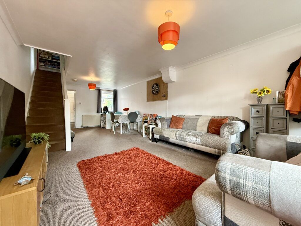 Property photo 2 of 24