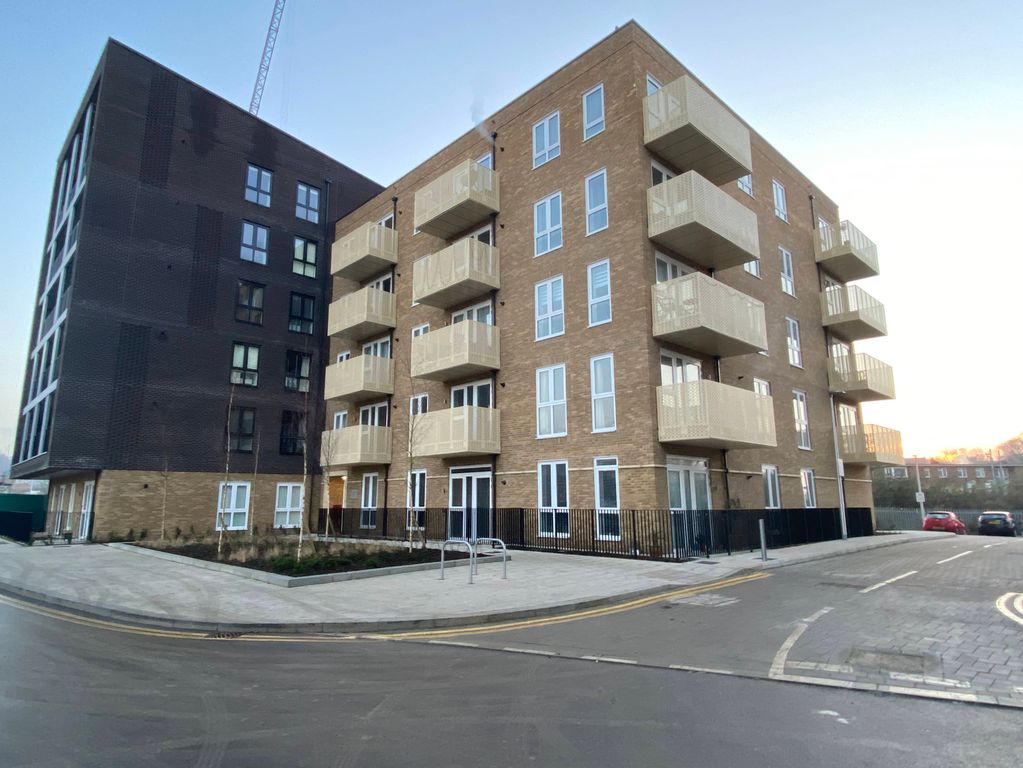 Property photo 1 of 7