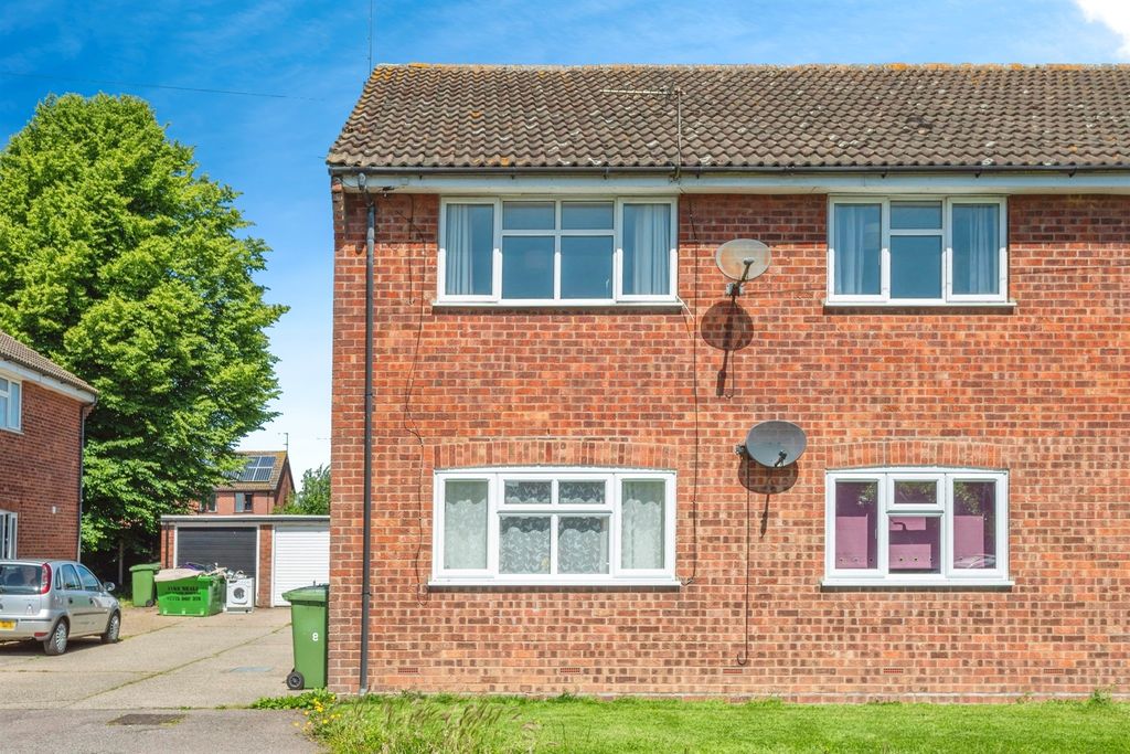 Property photo 2 of 15