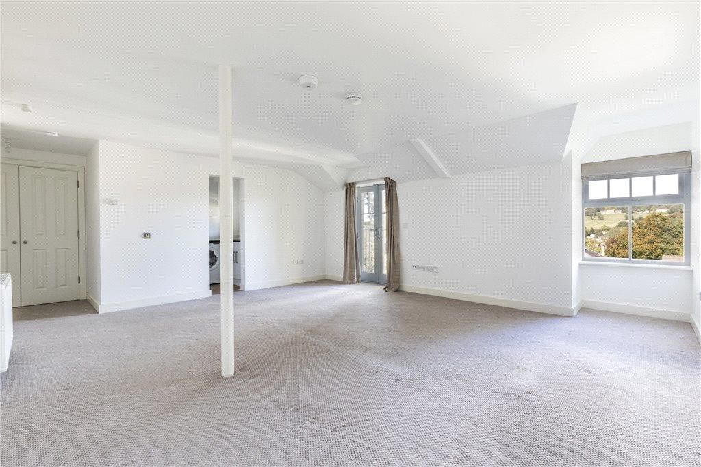 Property photo 2 of 10 0 General
