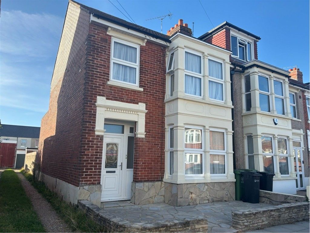 Property photo 1 of 2 Front