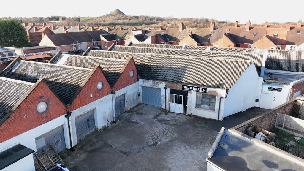 Property photo 1 of 21 Photo 15