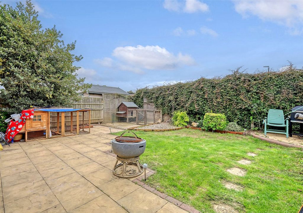 Property photo 3 of 18 Picture No. 21