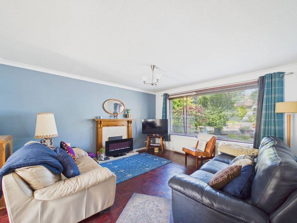 Property photo 2 of 36