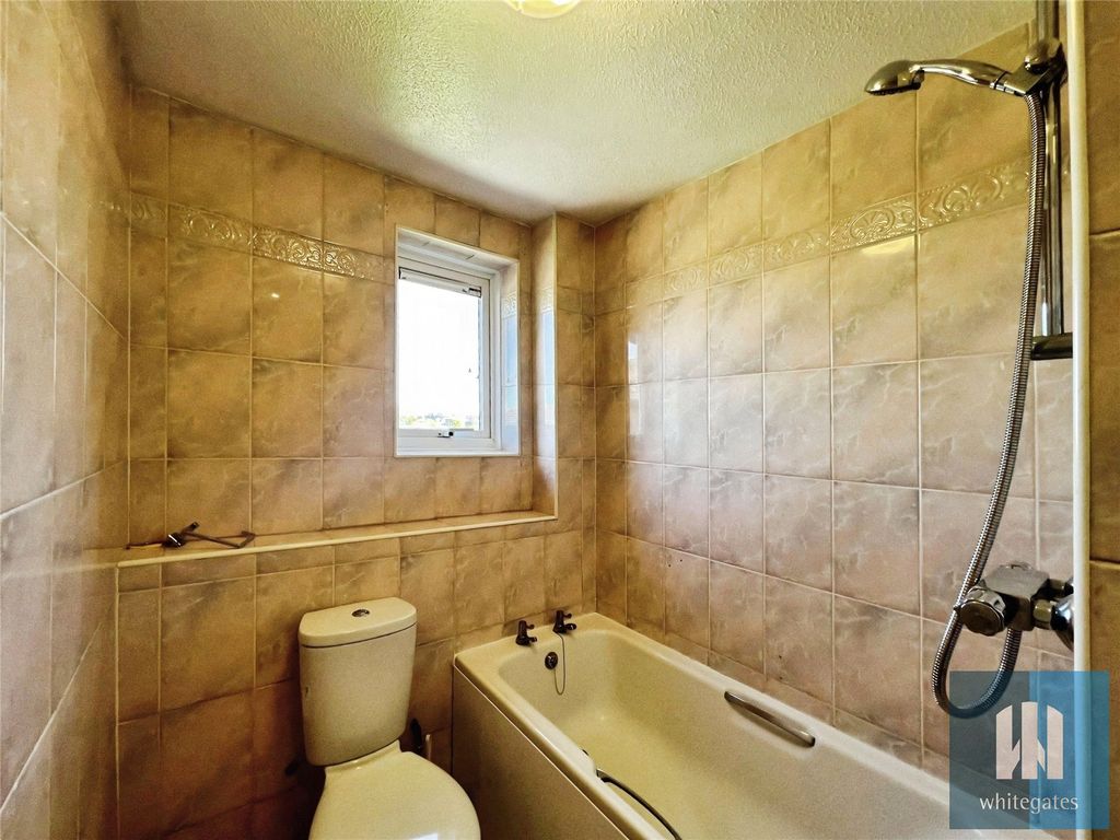 Additional image 15 of 1 bed flat for saleEdale Avenue, Newsome, Huddersfield HD4