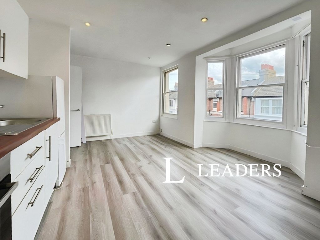 Property photo 2 of 10 375Eff96-Kitche2