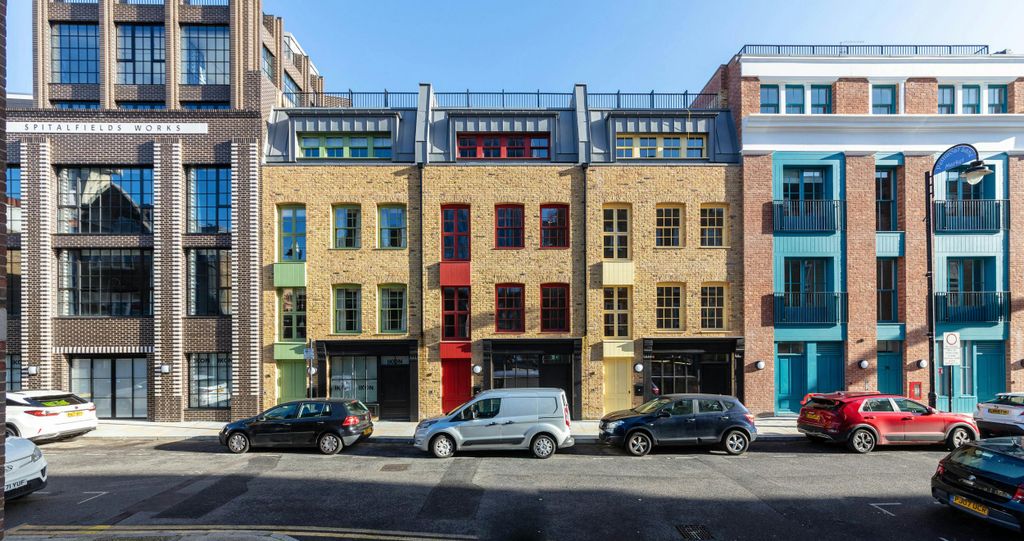 Property photo 2 of 10 2J6A5590S.Jpg