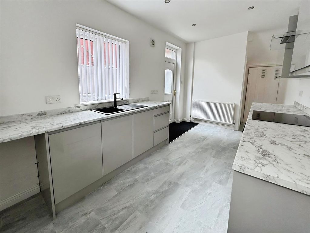 Property photo 3 of 16 1281Fbd5-Ql5Croecku-6Ux8Oilnwlg.Jpg