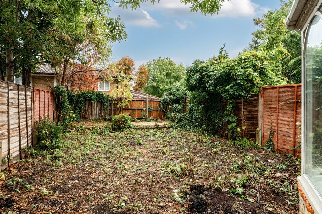 Property photo 3 of 17 Picture No. 07