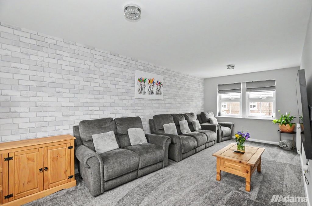 Property photo 1 of 38