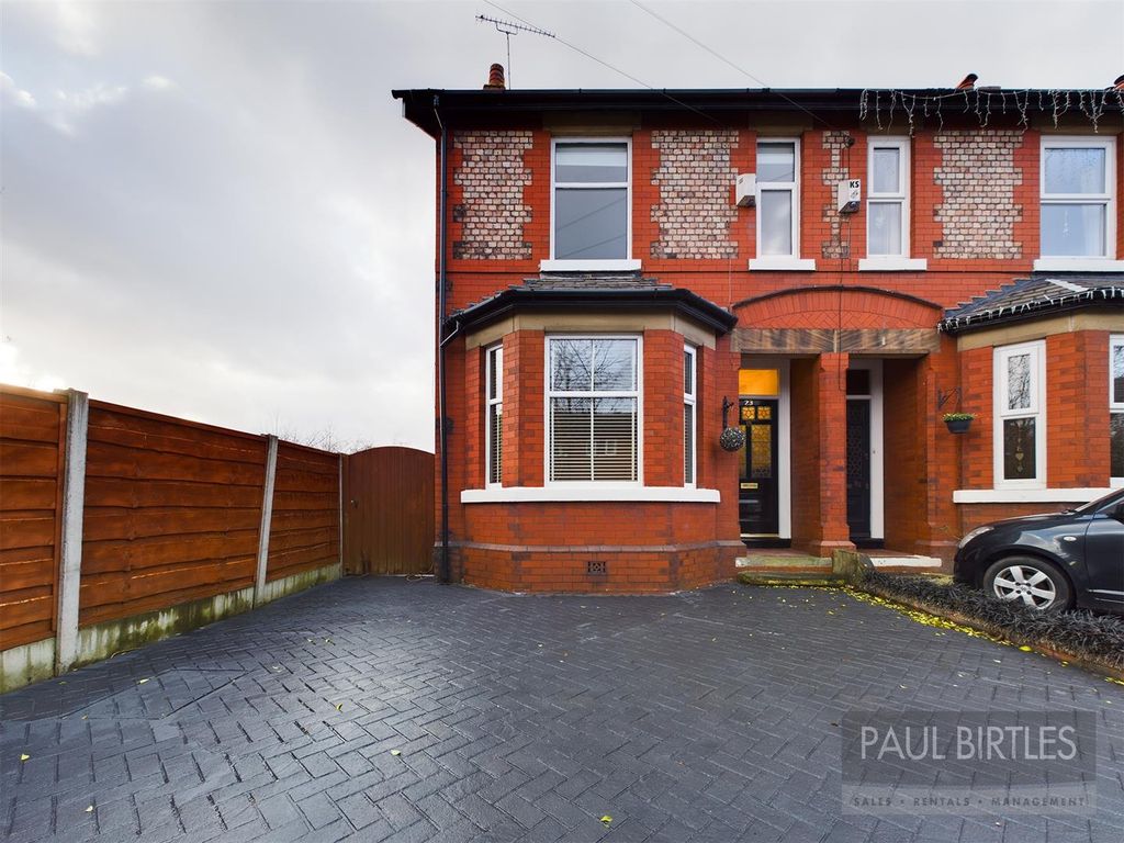 Property photo 1 of 18
