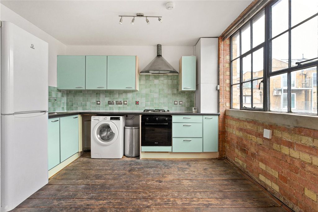 Property photo 3 of 13 Picture No. 08