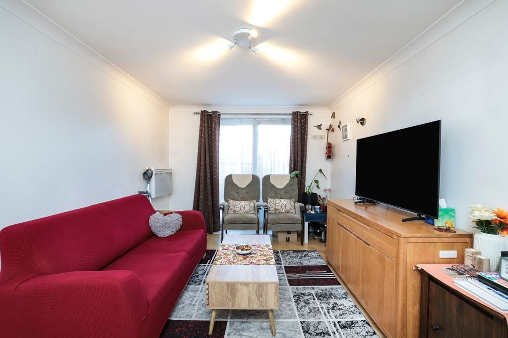 Property photo 2 of 9 Pbox-Img.Jpg
