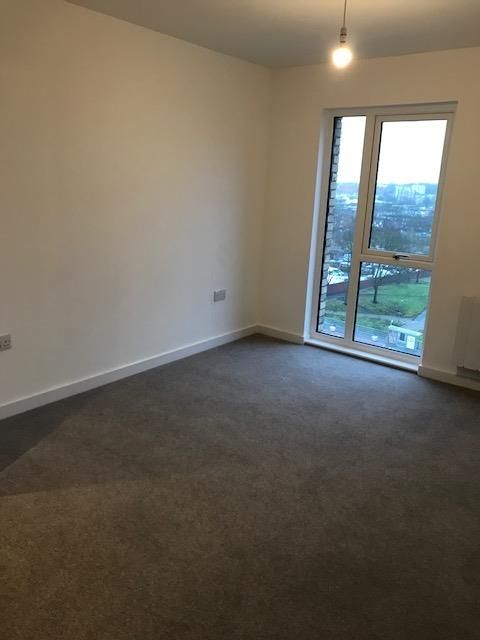 Property photo 2 of 6 Bedroom 1