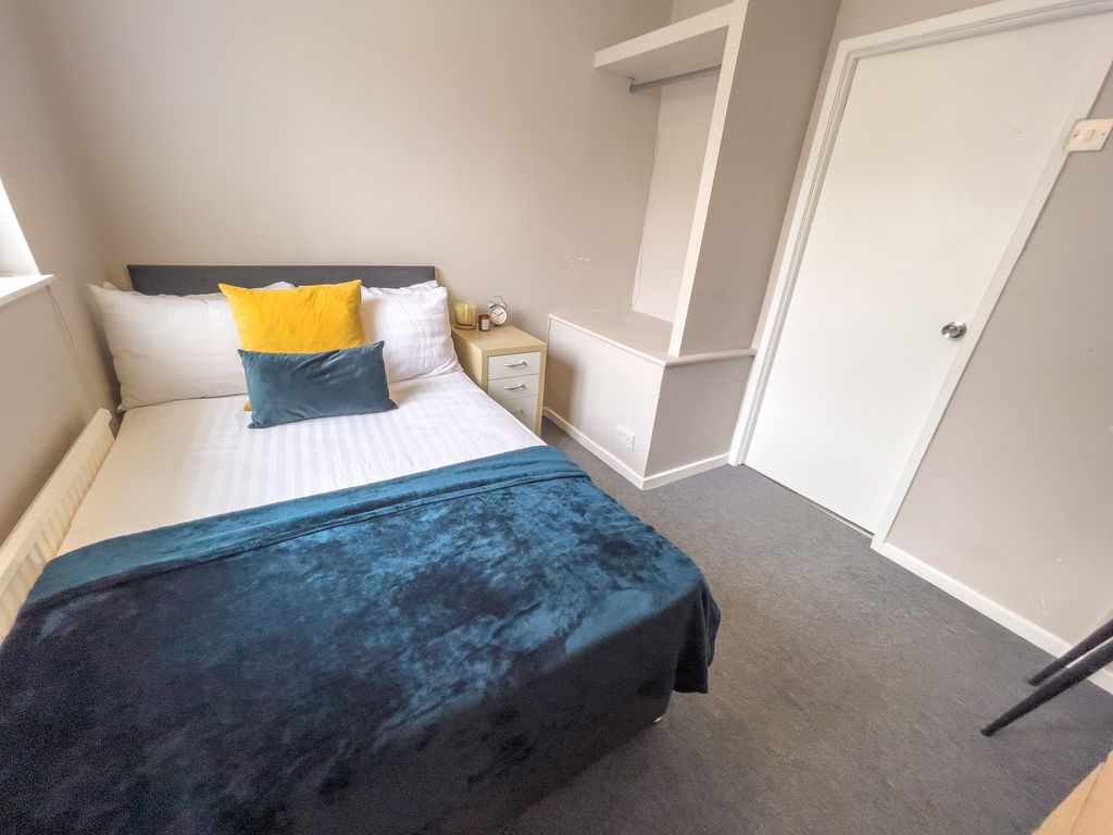 Property photo 3 of 10 Img_5823