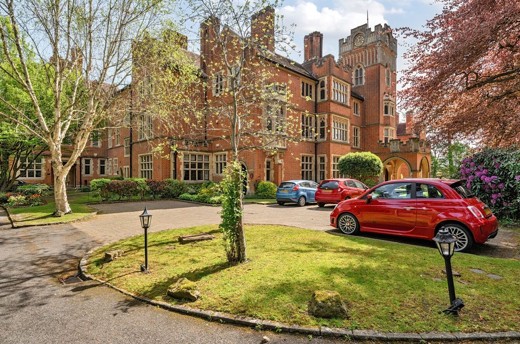 Property photo 1 of 18 1447314-2-69De1Ab...