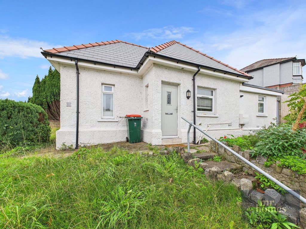 Property photo 1 of 35