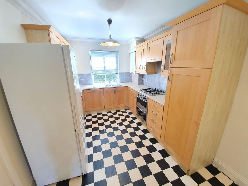 Property photo 3 of 21 Image