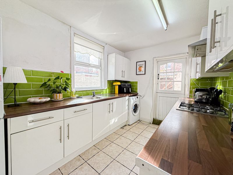 Property photo 3 of 14 Photo 10